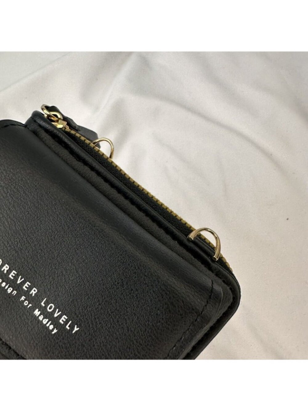 Forever Lovely Black Crossbody Wallet With Gold Zipper & Adjustable Strap NIP - Picture 5 of 9